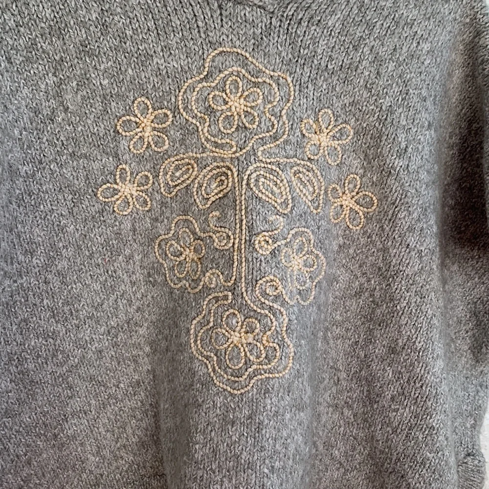 OshKosh B'gosh Gray Embroidered Acrylic Cotton Shrug Hooded Sweater sz 3T